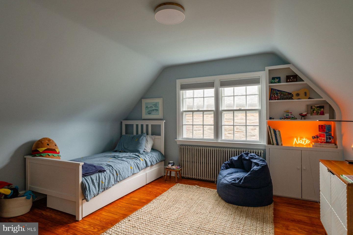 29 Weiss Ave
