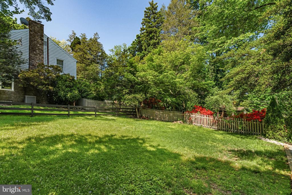 600 MULFORD ROAD