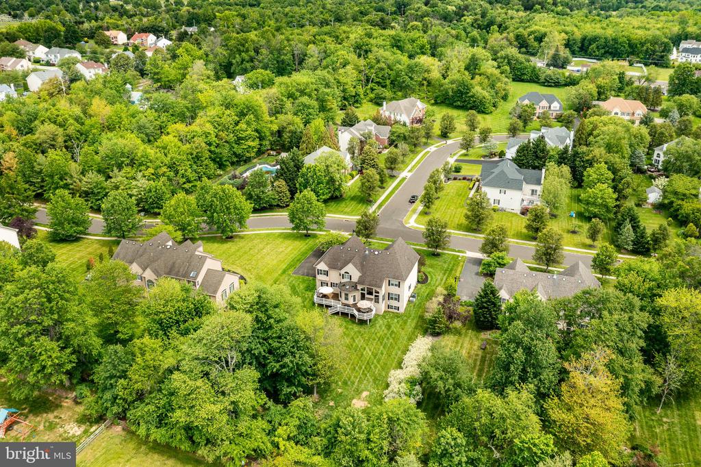 87 SCHREINER DRIVE
