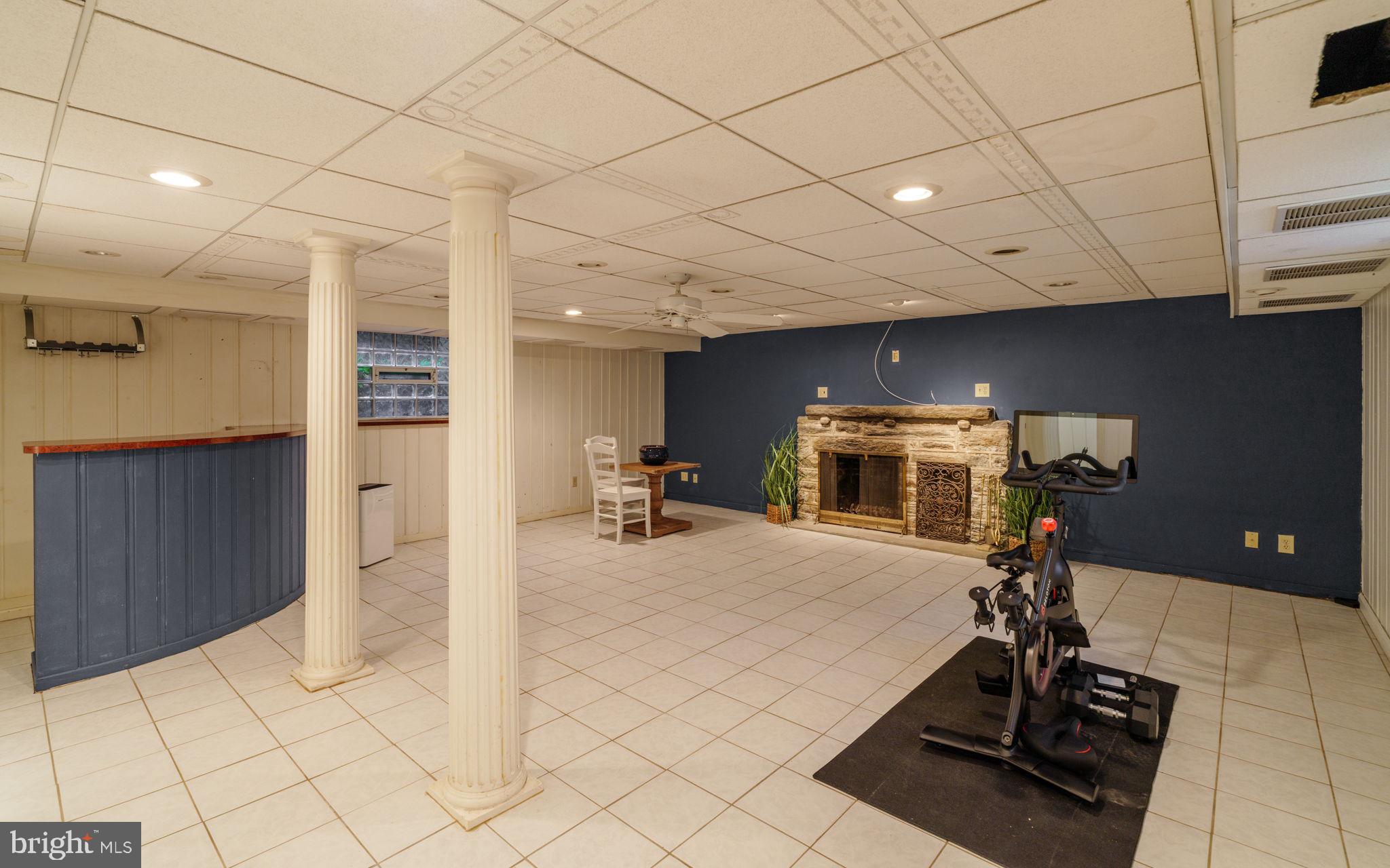 247 MEETINGHOUSE ROAD