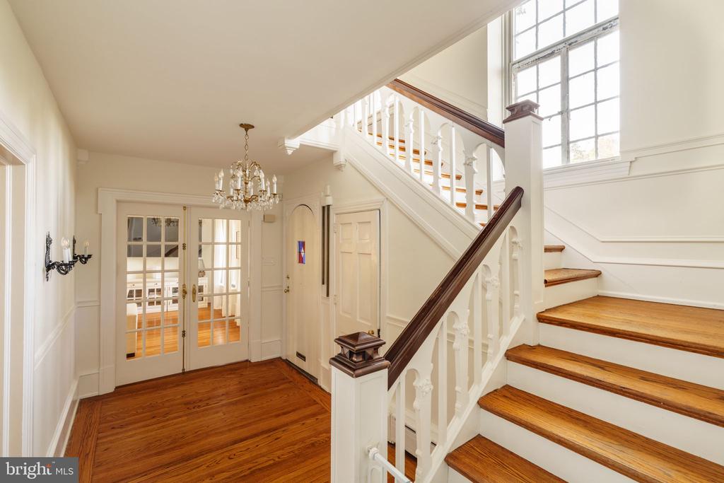 247 MEETINGHOUSE ROAD