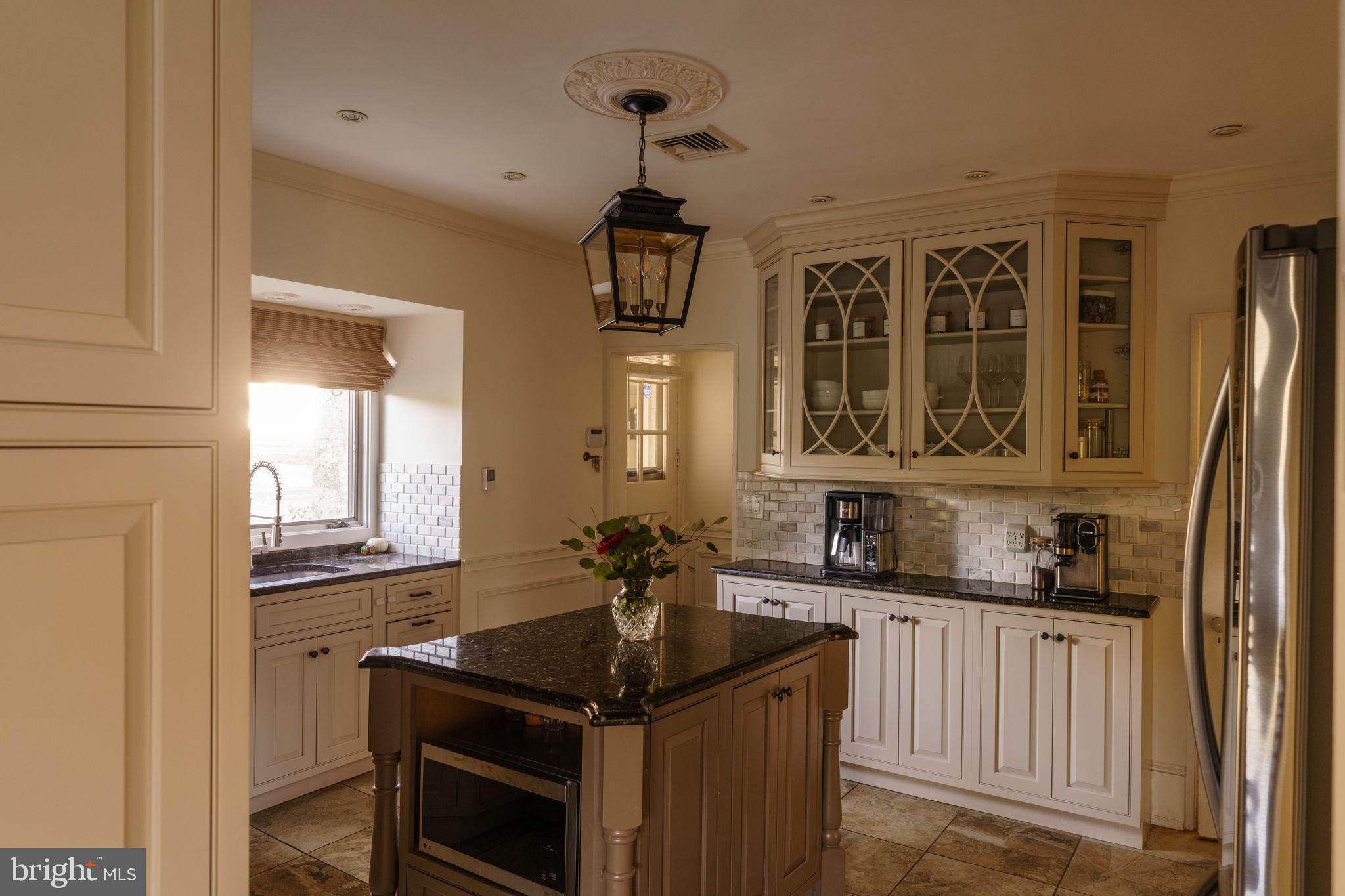 247 MEETINGHOUSE ROAD