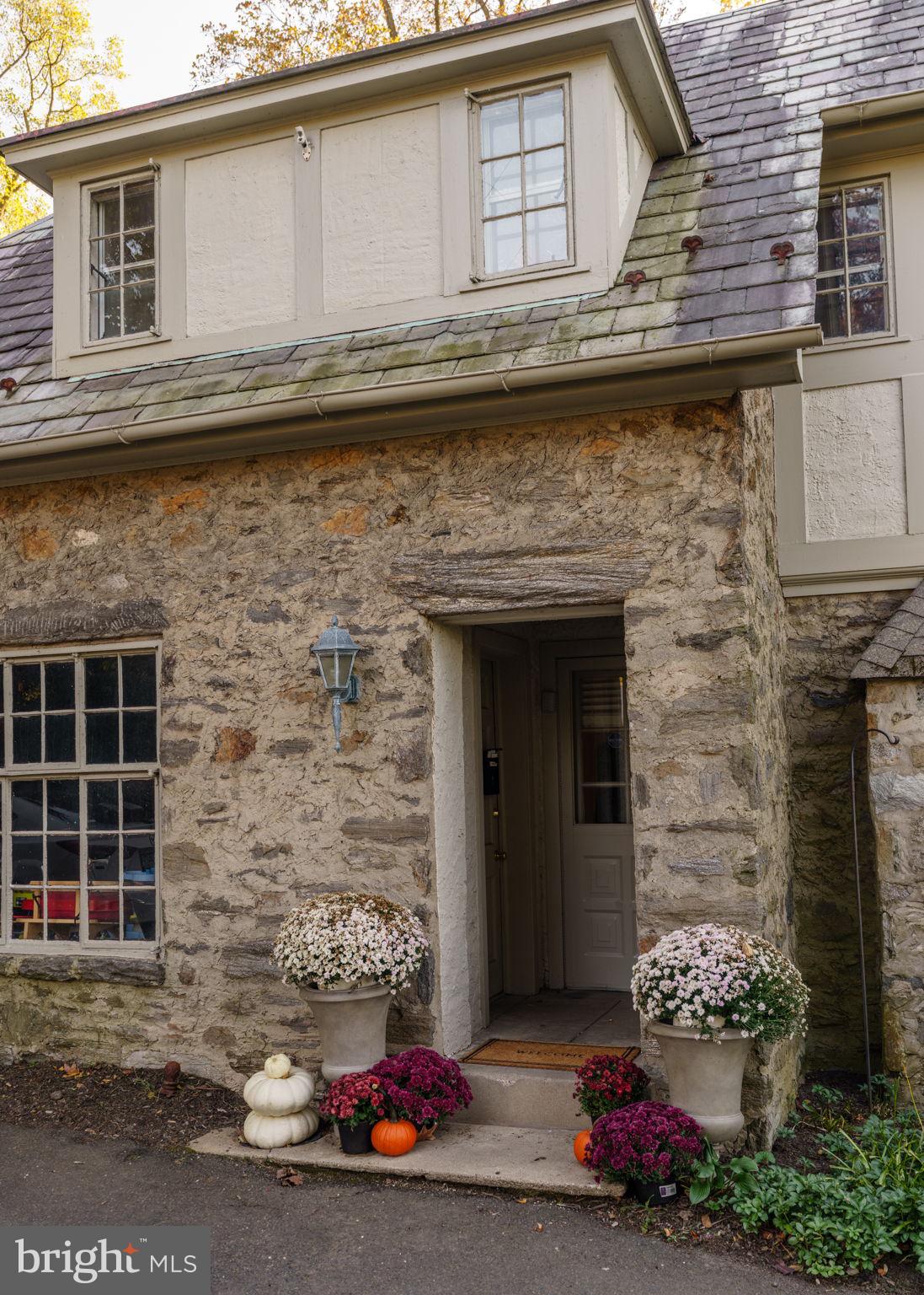 247 MEETINGHOUSE ROAD