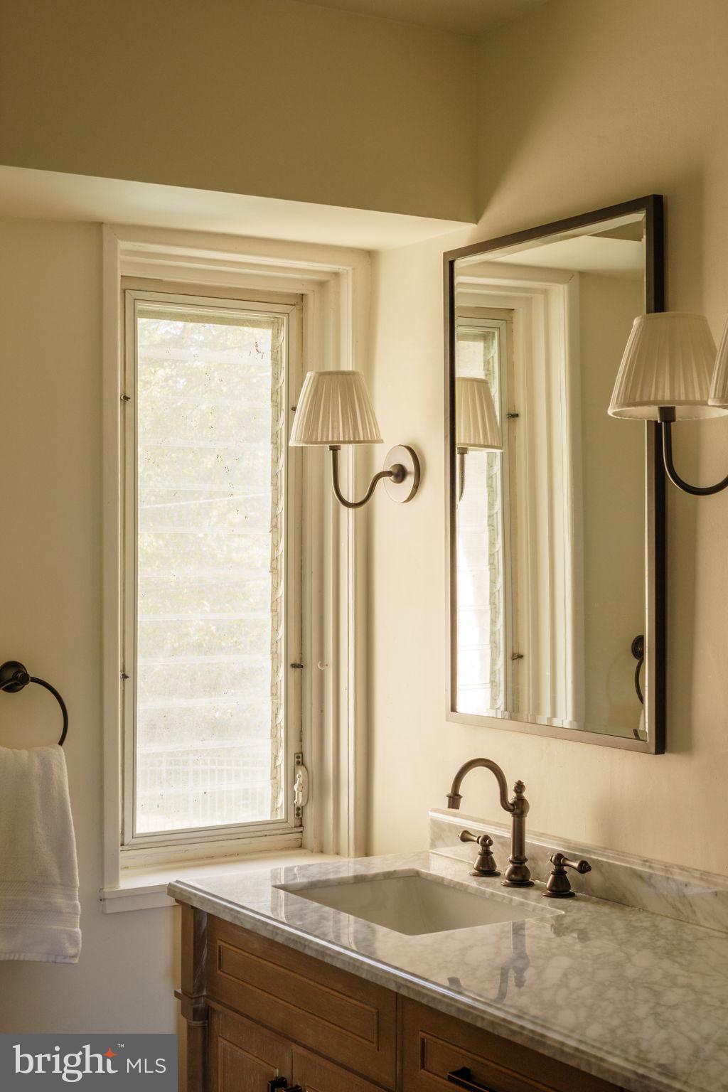 247 MEETINGHOUSE ROAD