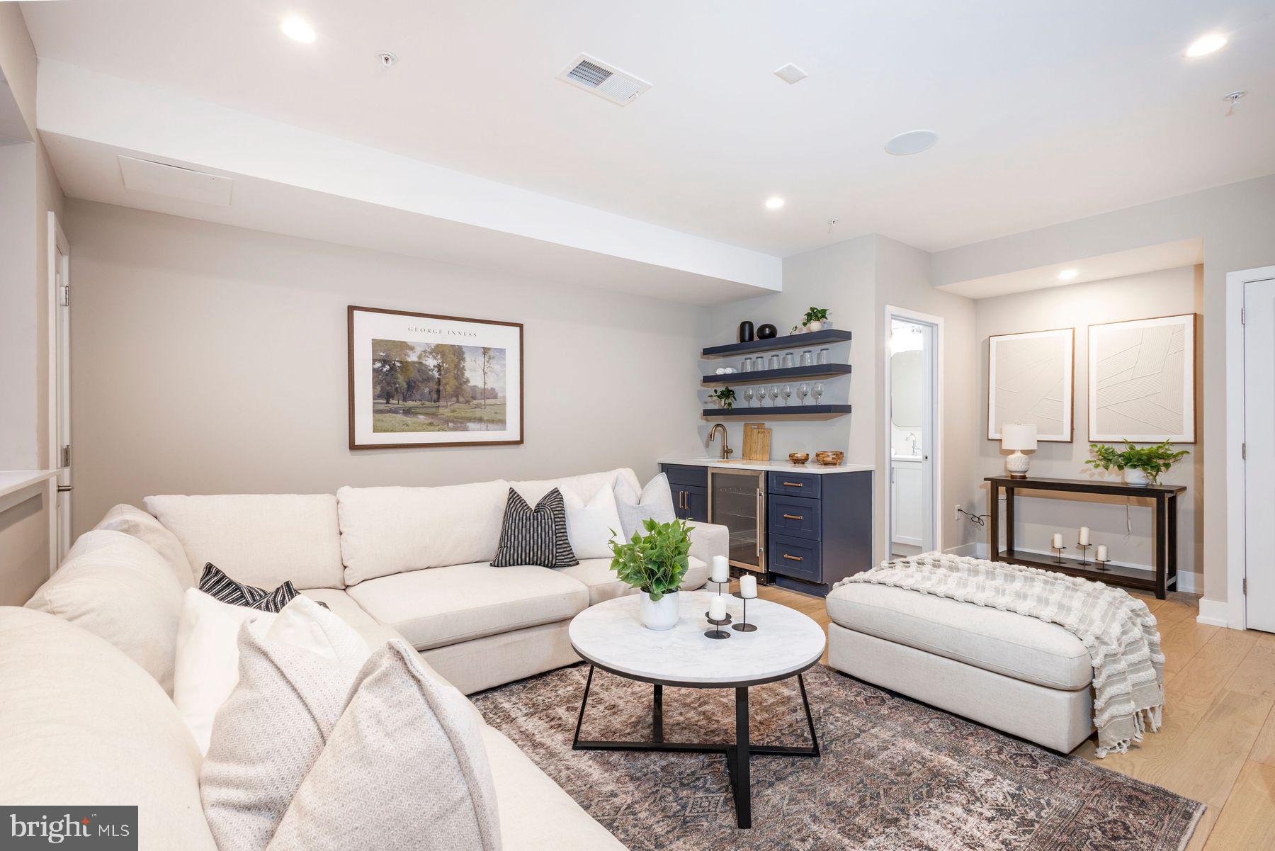 1096 E WILLOW GROVE AVENUE 1118 LOT 1