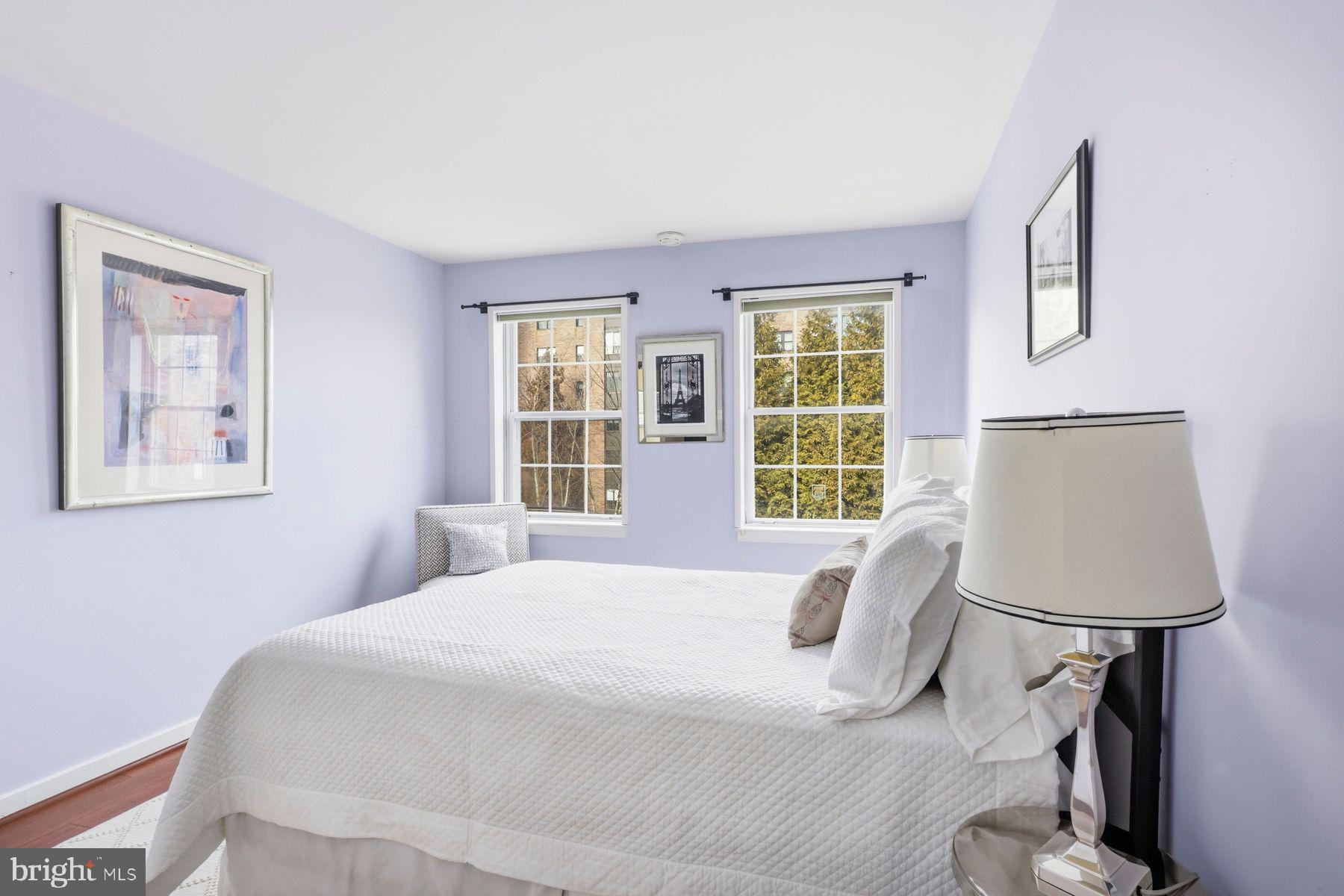 922 MONTGOMERY AVENUE K2