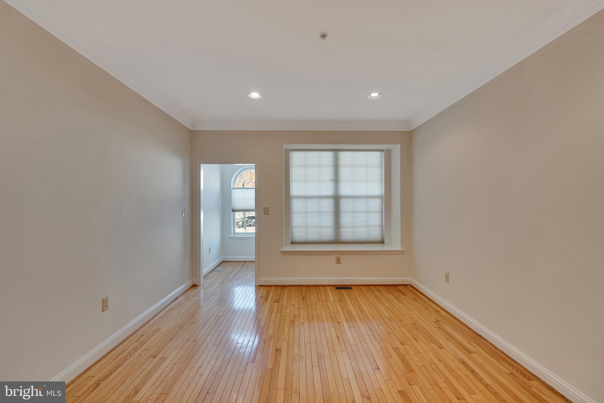 1129 BRIANS WAY
