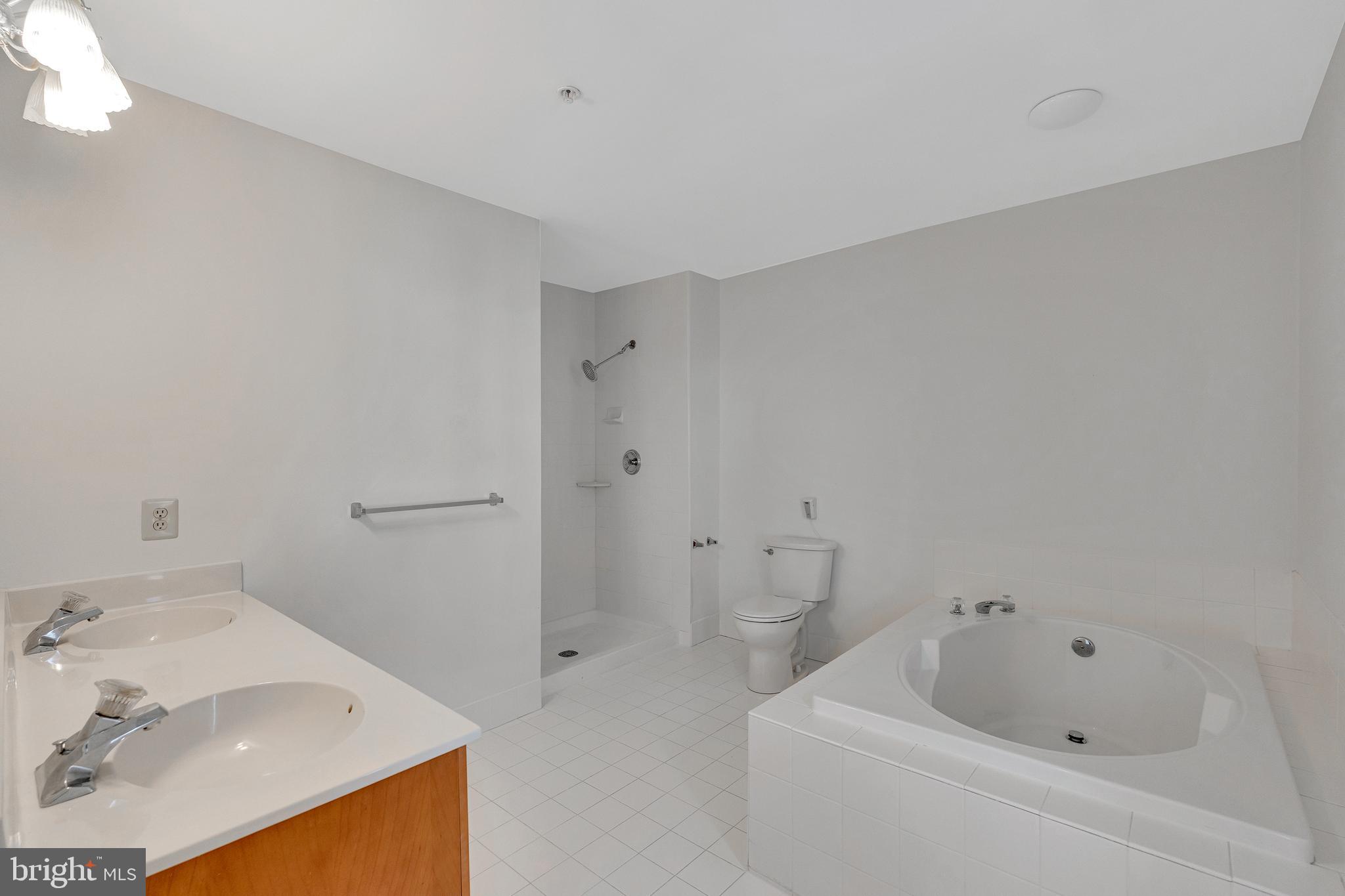 1129 BRIANS WAY