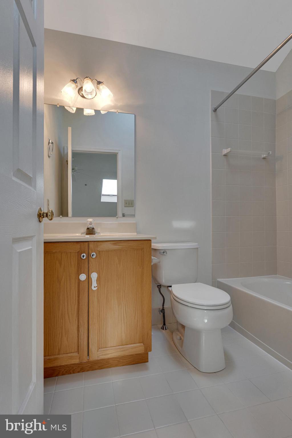 1129 BRIANS WAY
