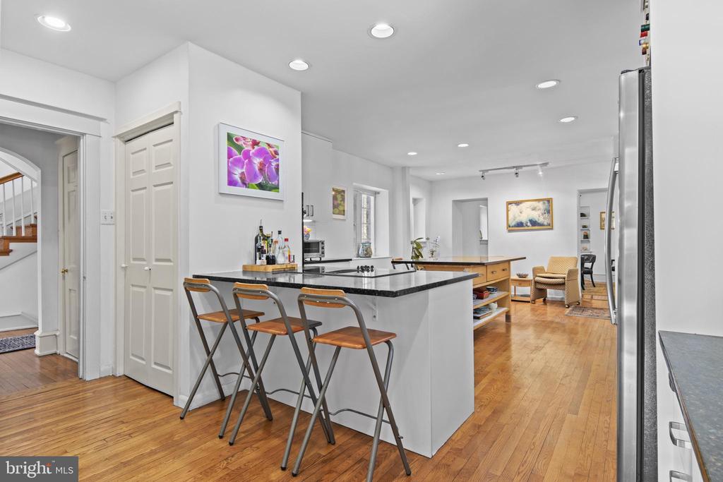 1605 ASHBOURNE ROAD