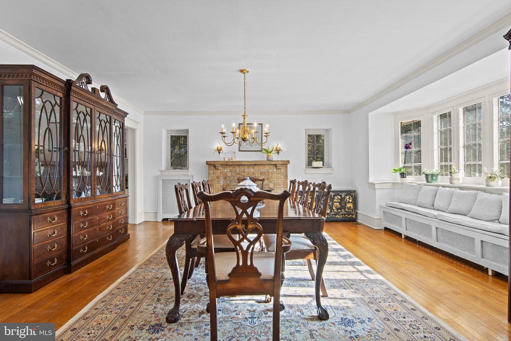 1605 ASHBOURNE ROAD