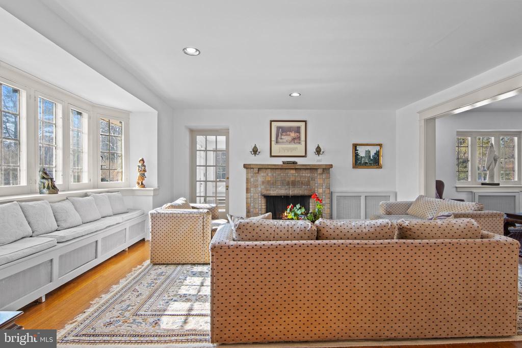 1605 ASHBOURNE ROAD