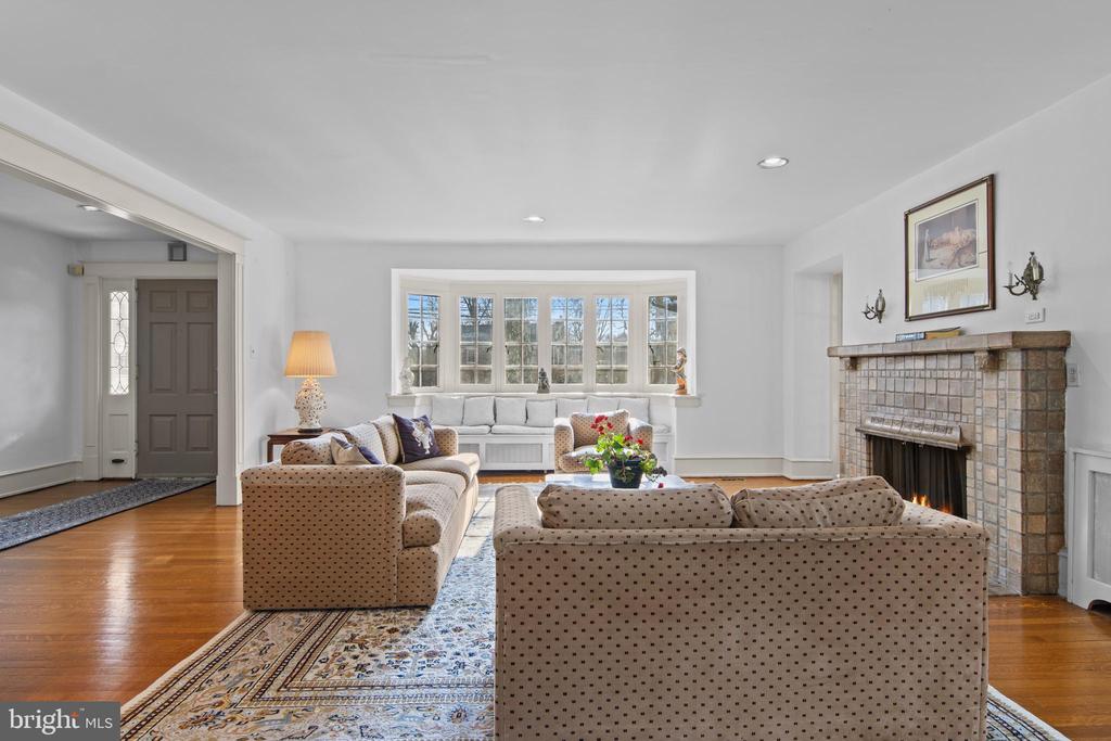 1605 ASHBOURNE ROAD