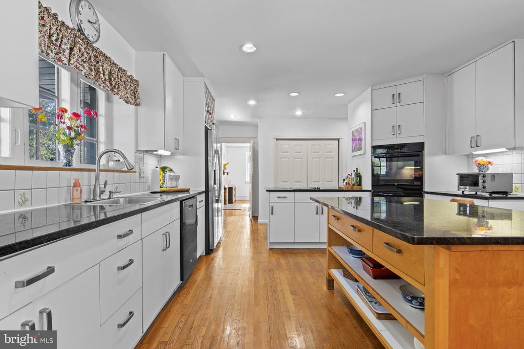 1605 ASHBOURNE ROAD