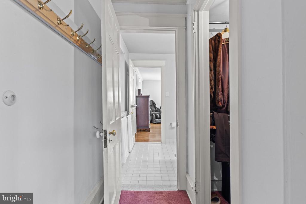 1605 ASHBOURNE ROAD