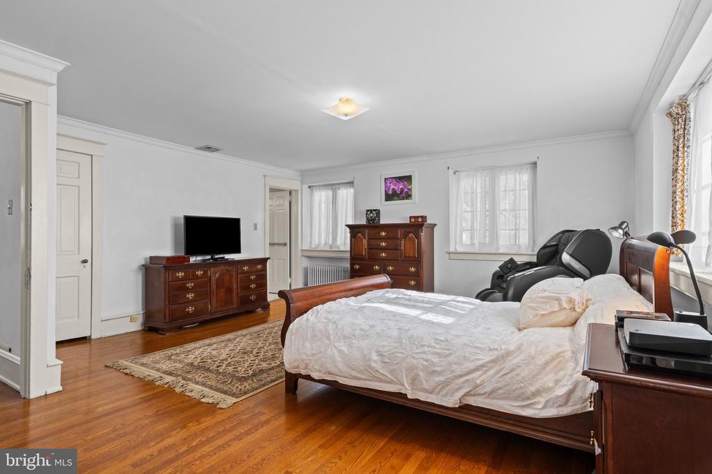 1605 ASHBOURNE ROAD