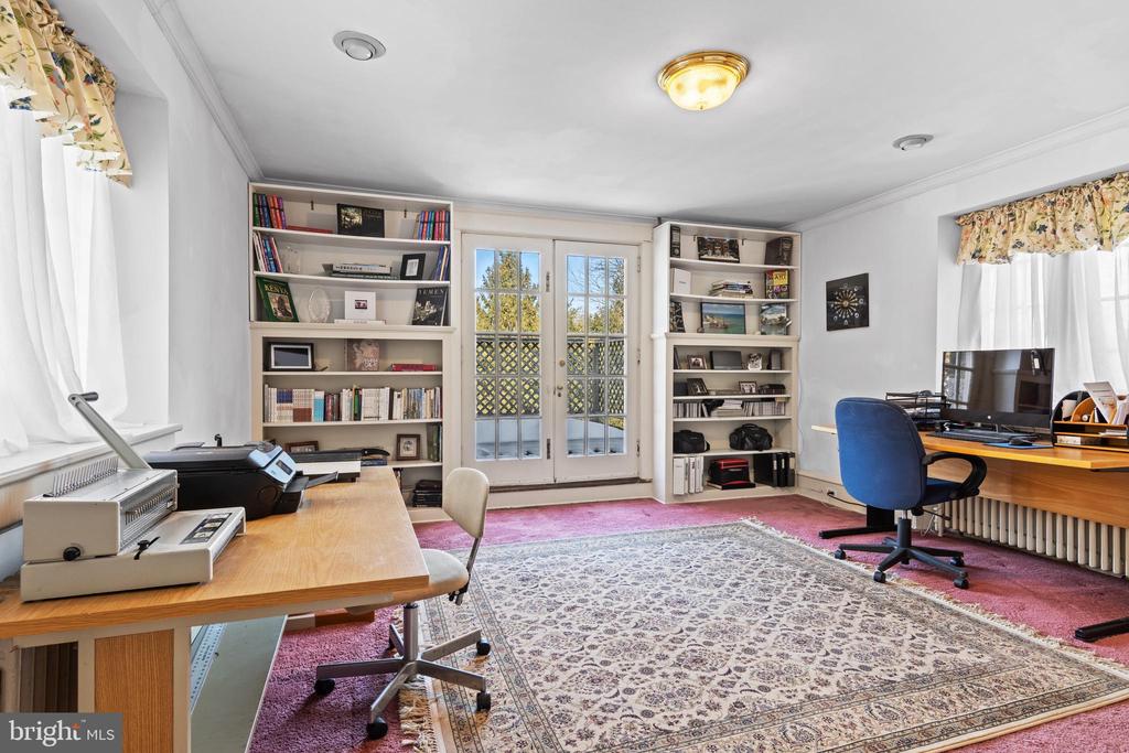 1605 ASHBOURNE ROAD