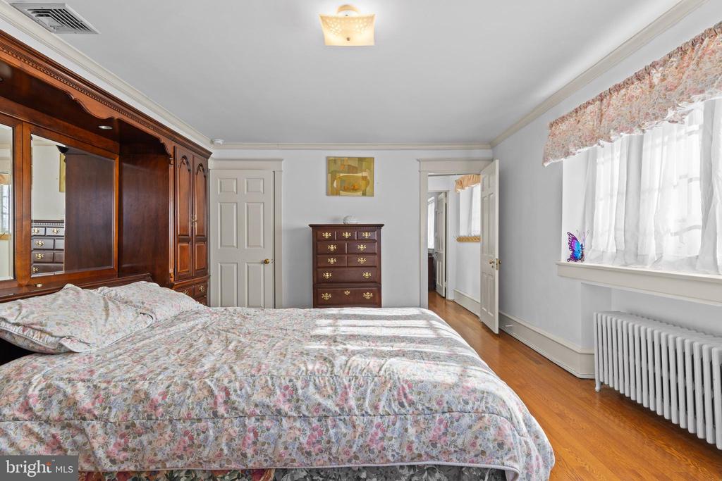 1605 ASHBOURNE ROAD