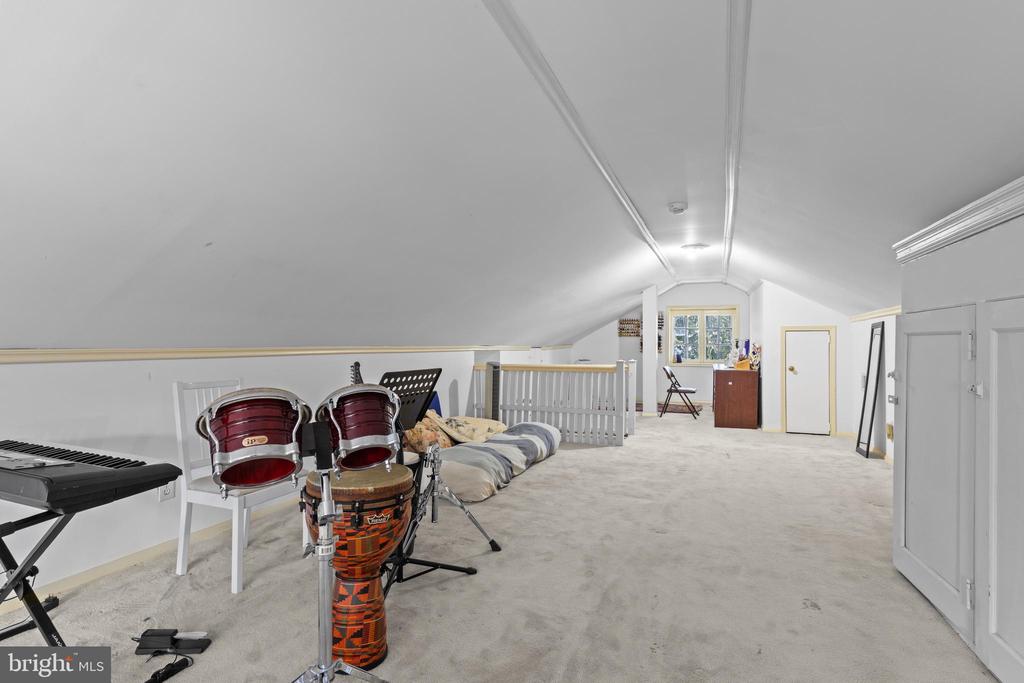 1605 ASHBOURNE ROAD