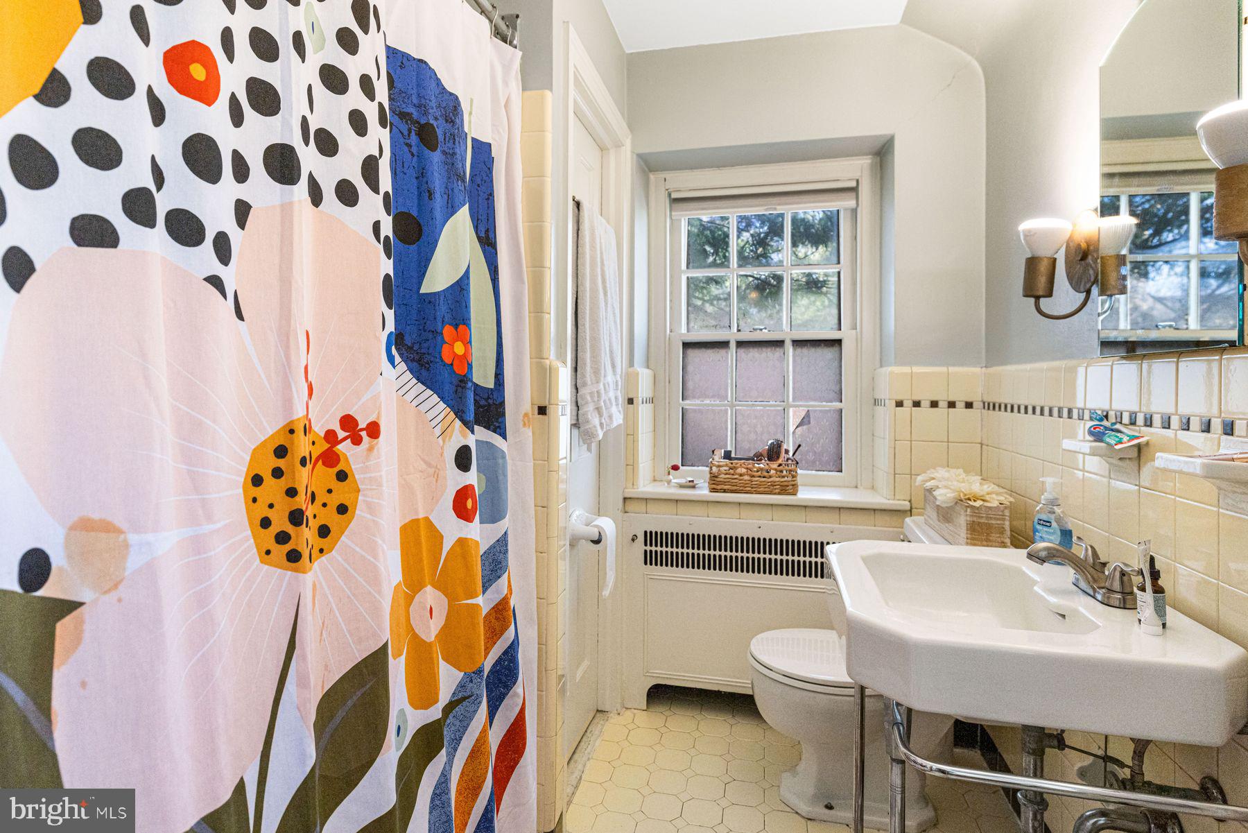 8312 TULPEHOCKEN AVENUE