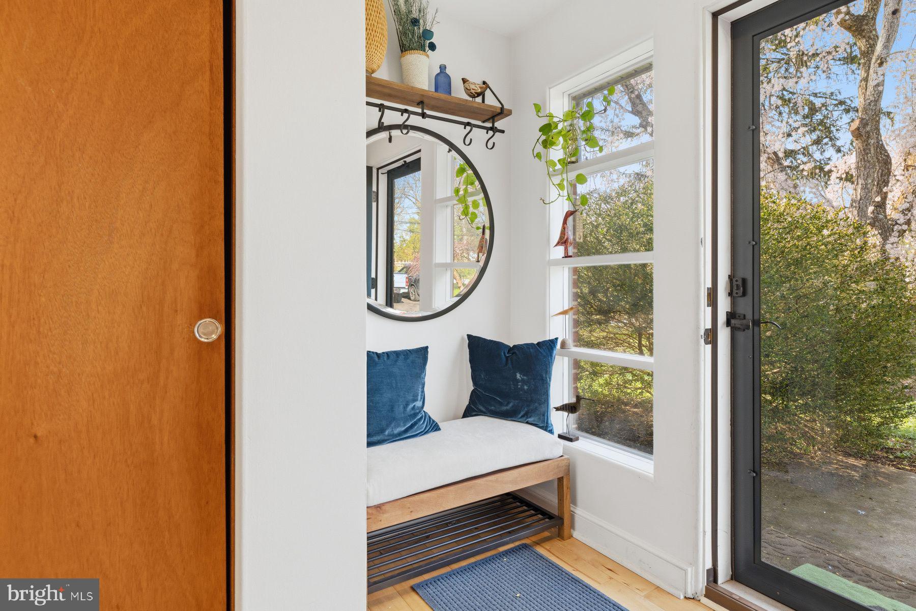 6254 W VALLEY GREEN ROAD