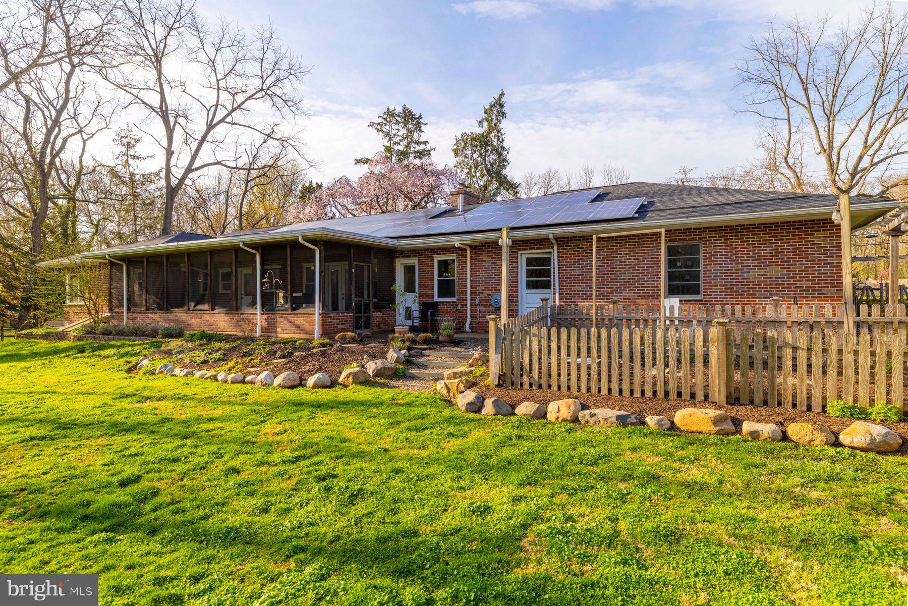 6254 W VALLEY GREEN ROAD