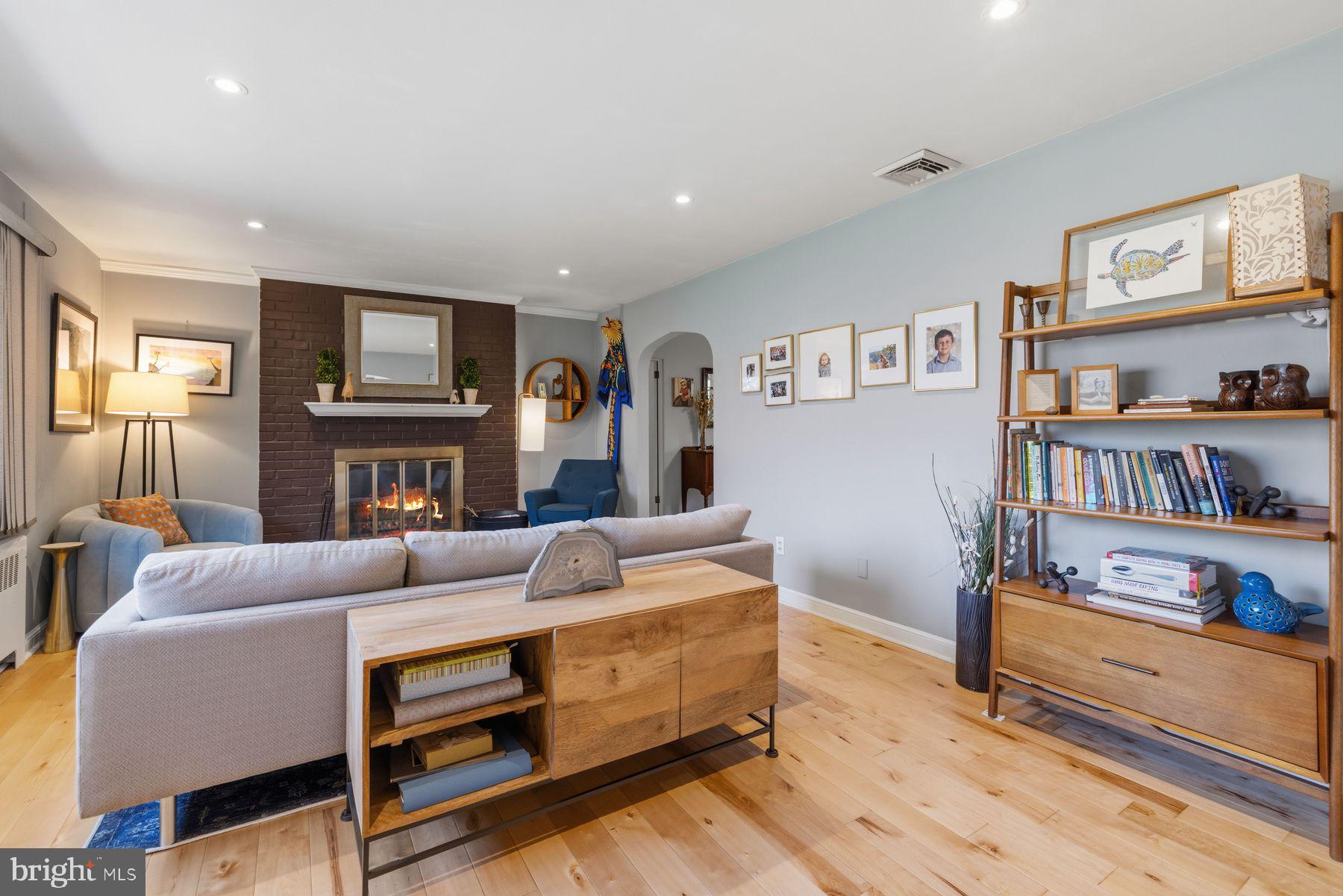 6254 W VALLEY GREEN ROAD