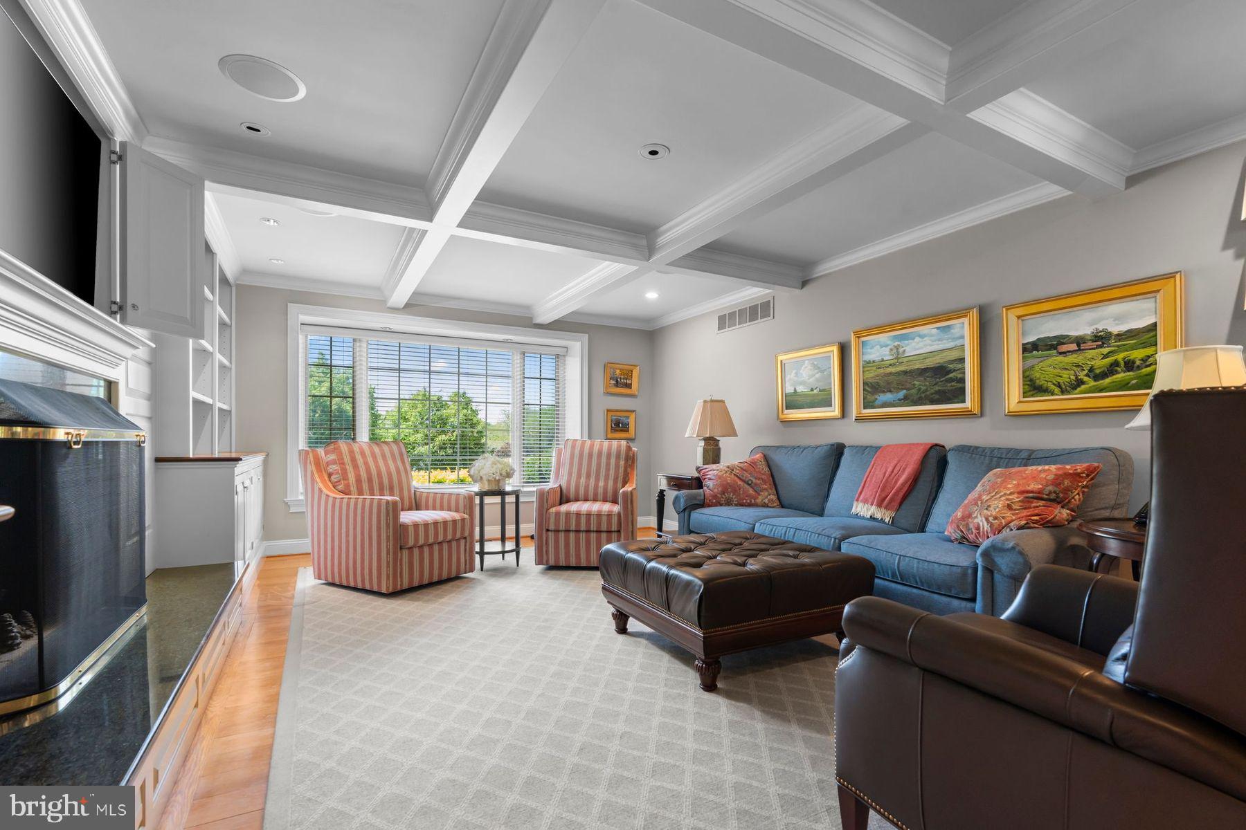1017 LORIEN DRIVE