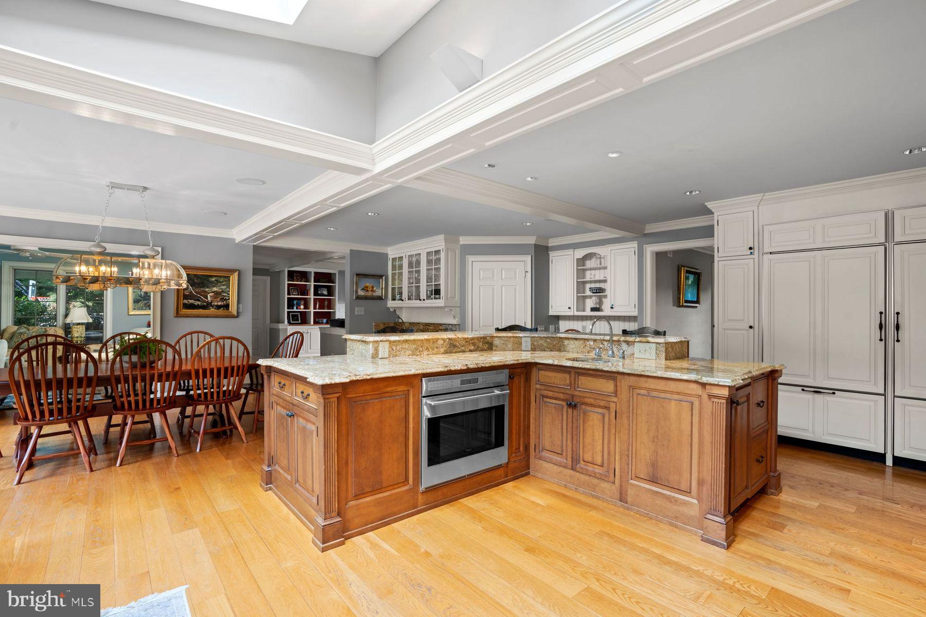 1017 LORIEN DRIVE