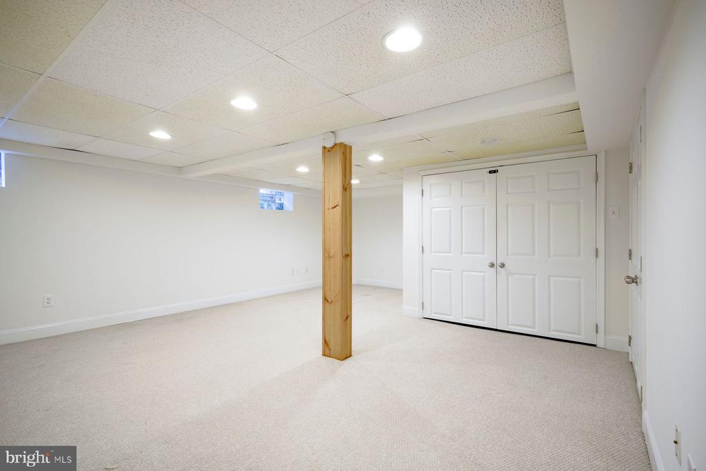 531 ROCK GLEN DRIVE