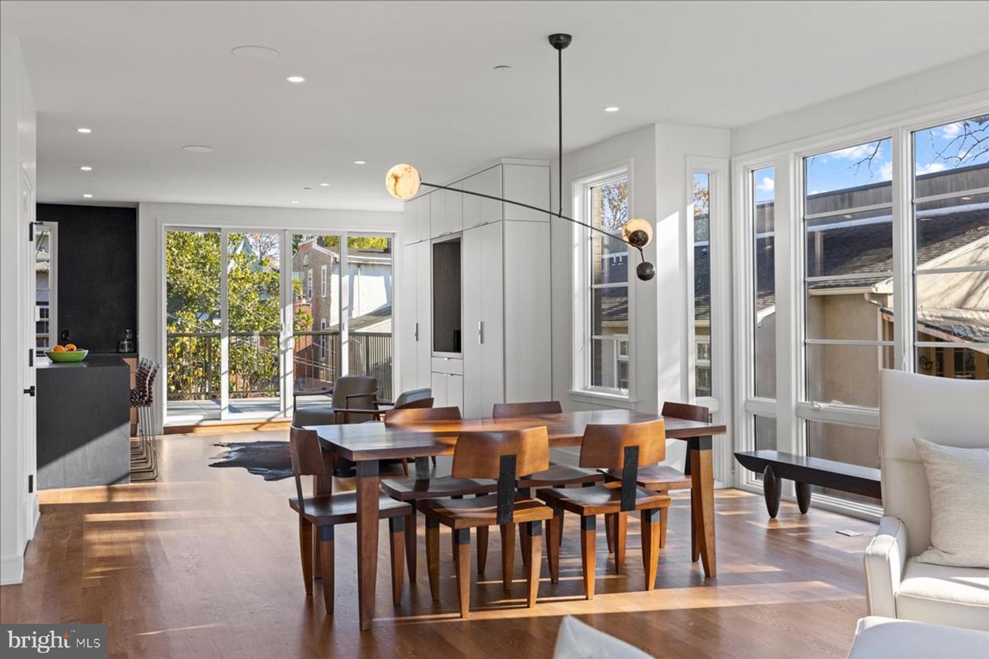 30 W Highland Ave #4