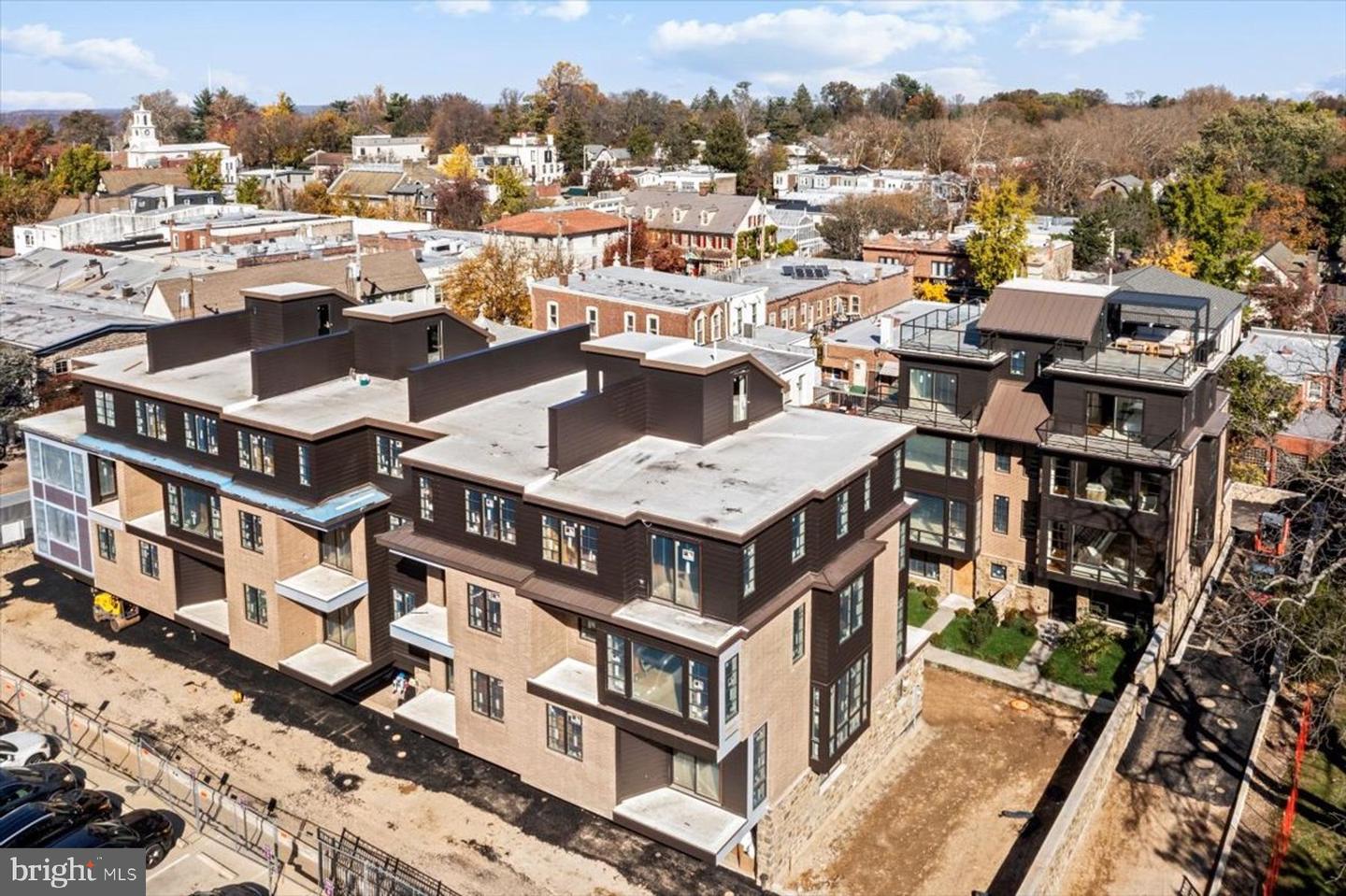 30 W Highland Ave #4