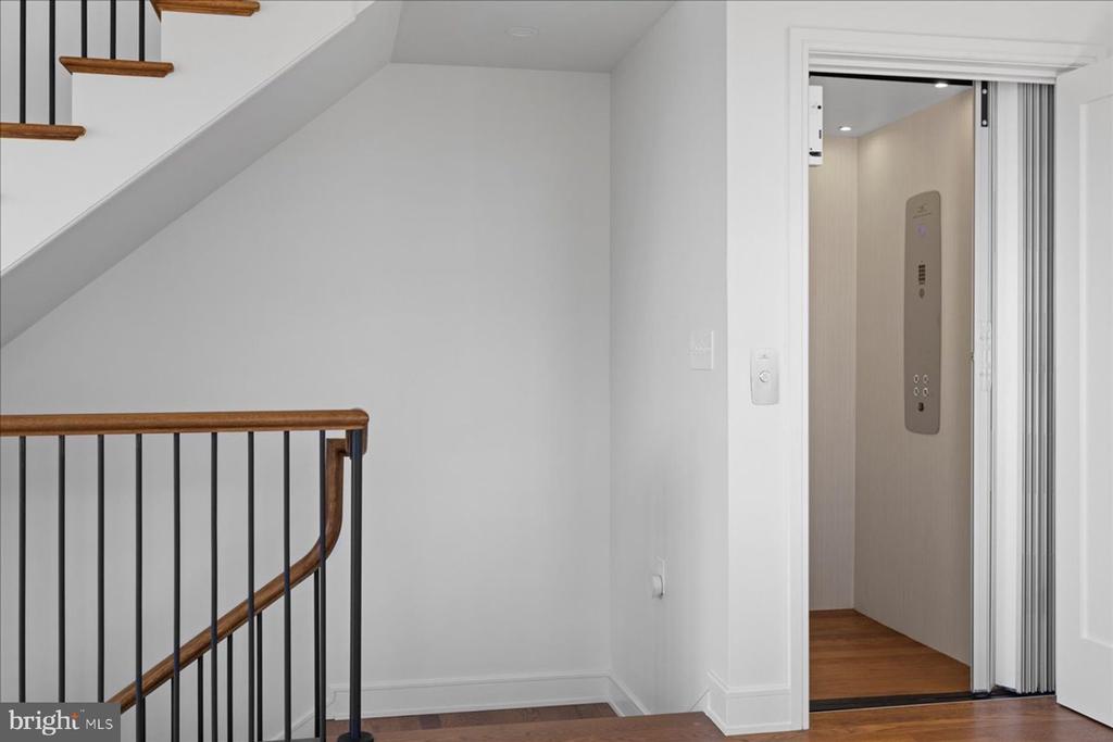 30 W Highland Ave #4