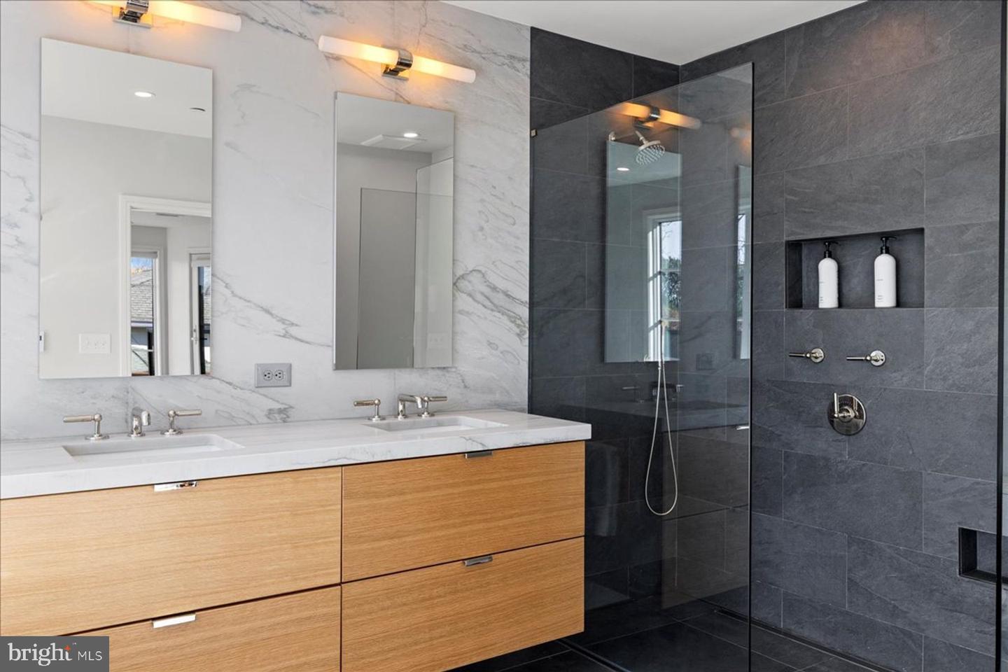 30 W Highland Ave #4
