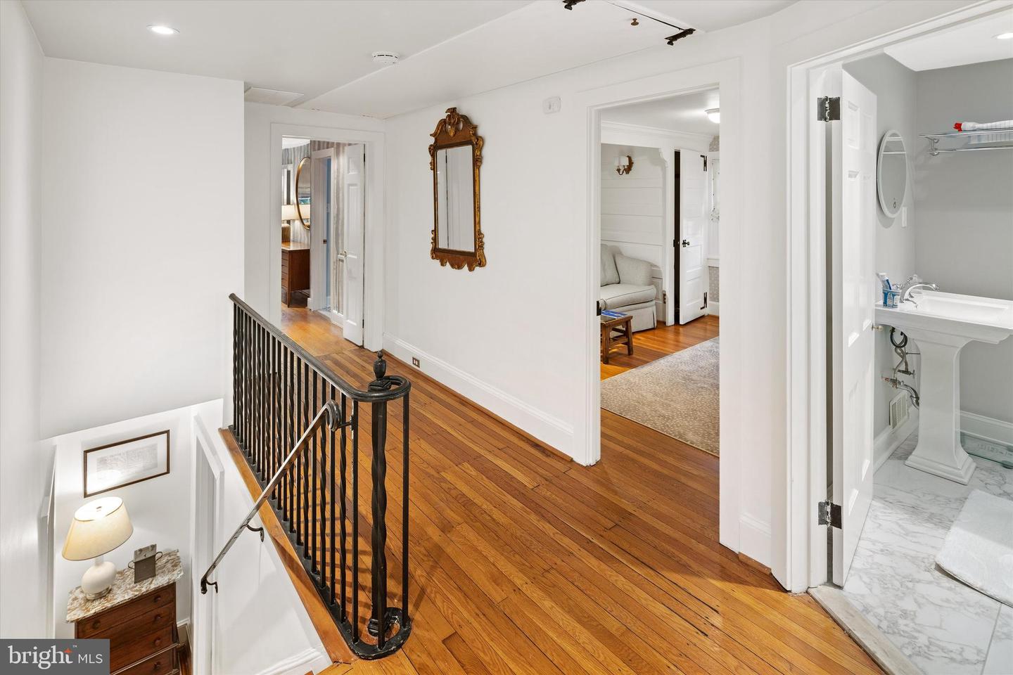 151 W Springfield Ave