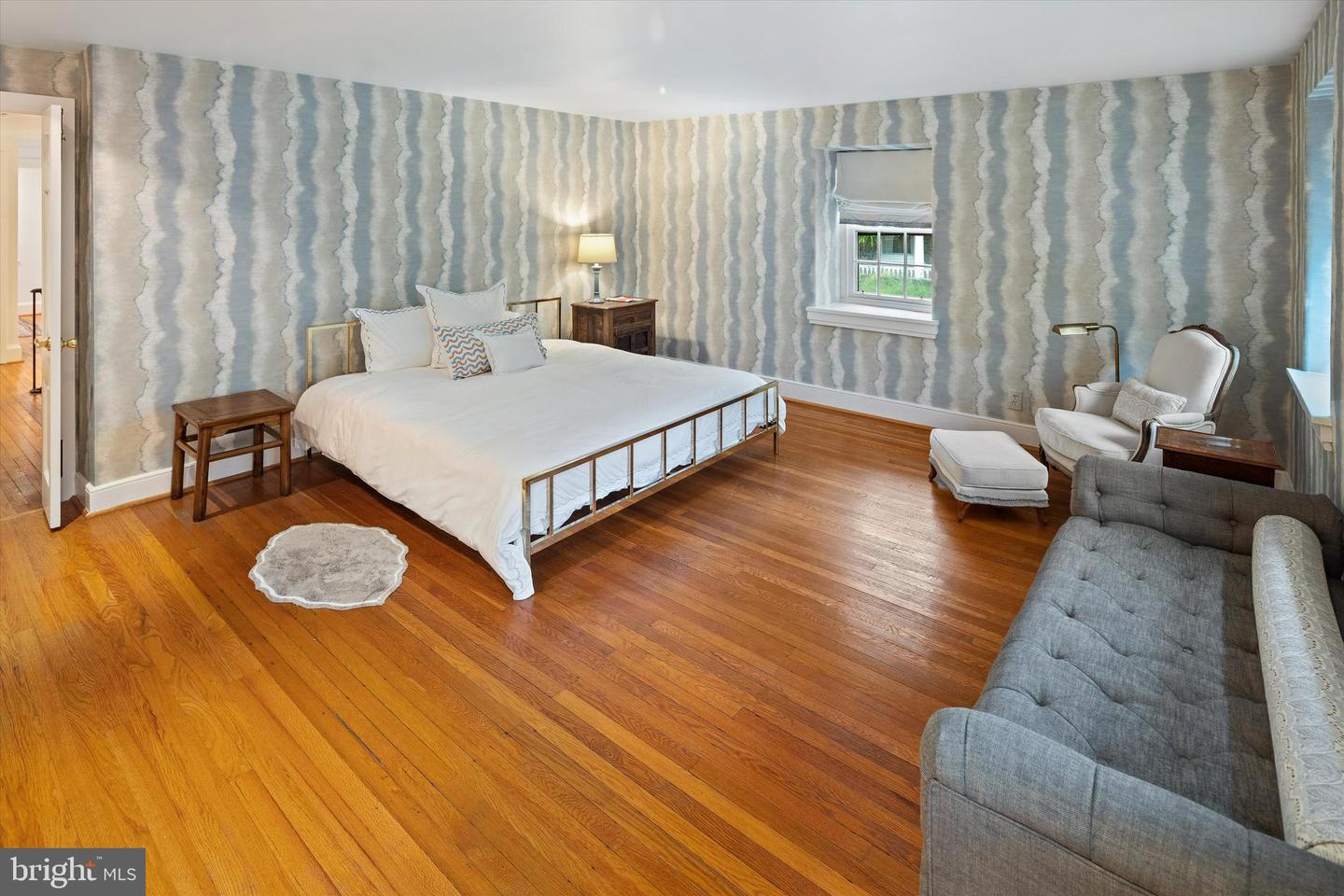 151 W Springfield Ave