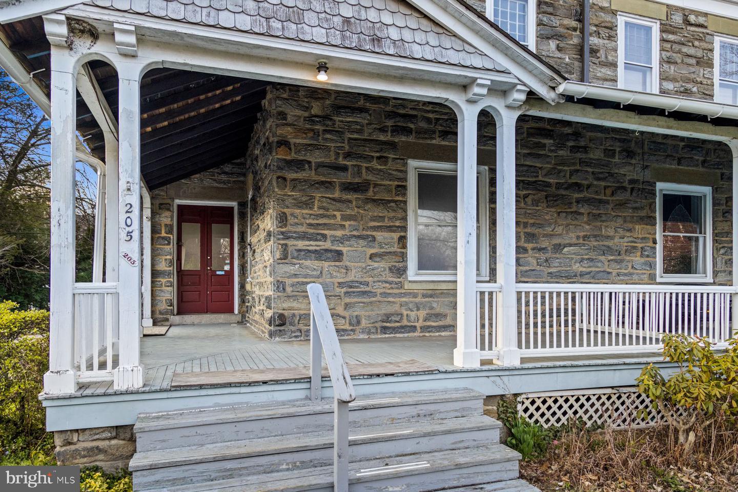 205 W Highland Ave