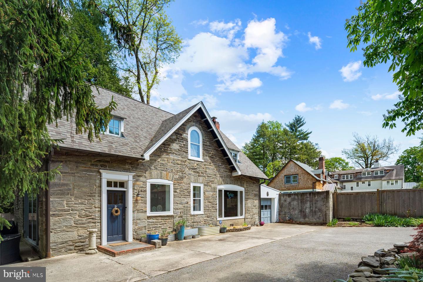 140 Bethlehem Pike