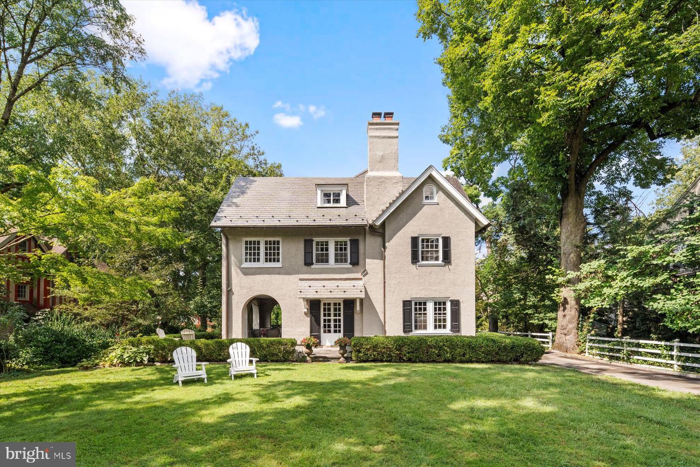 109 W Moreland Ave