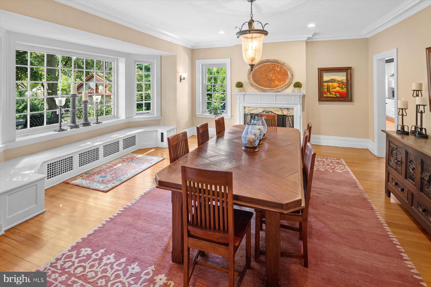 109 W Moreland Ave
