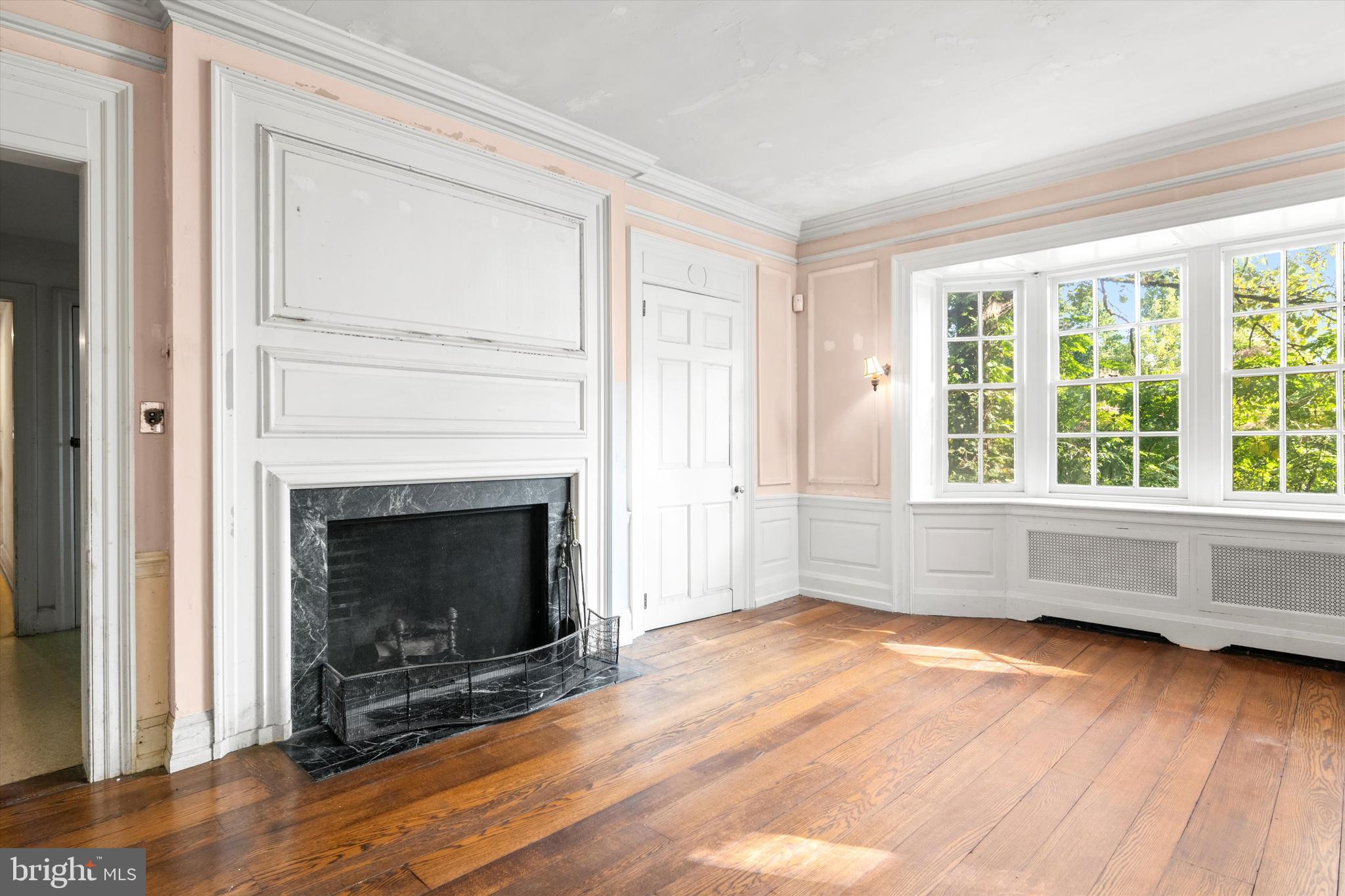 31 & 29 W Bells Mill Rd