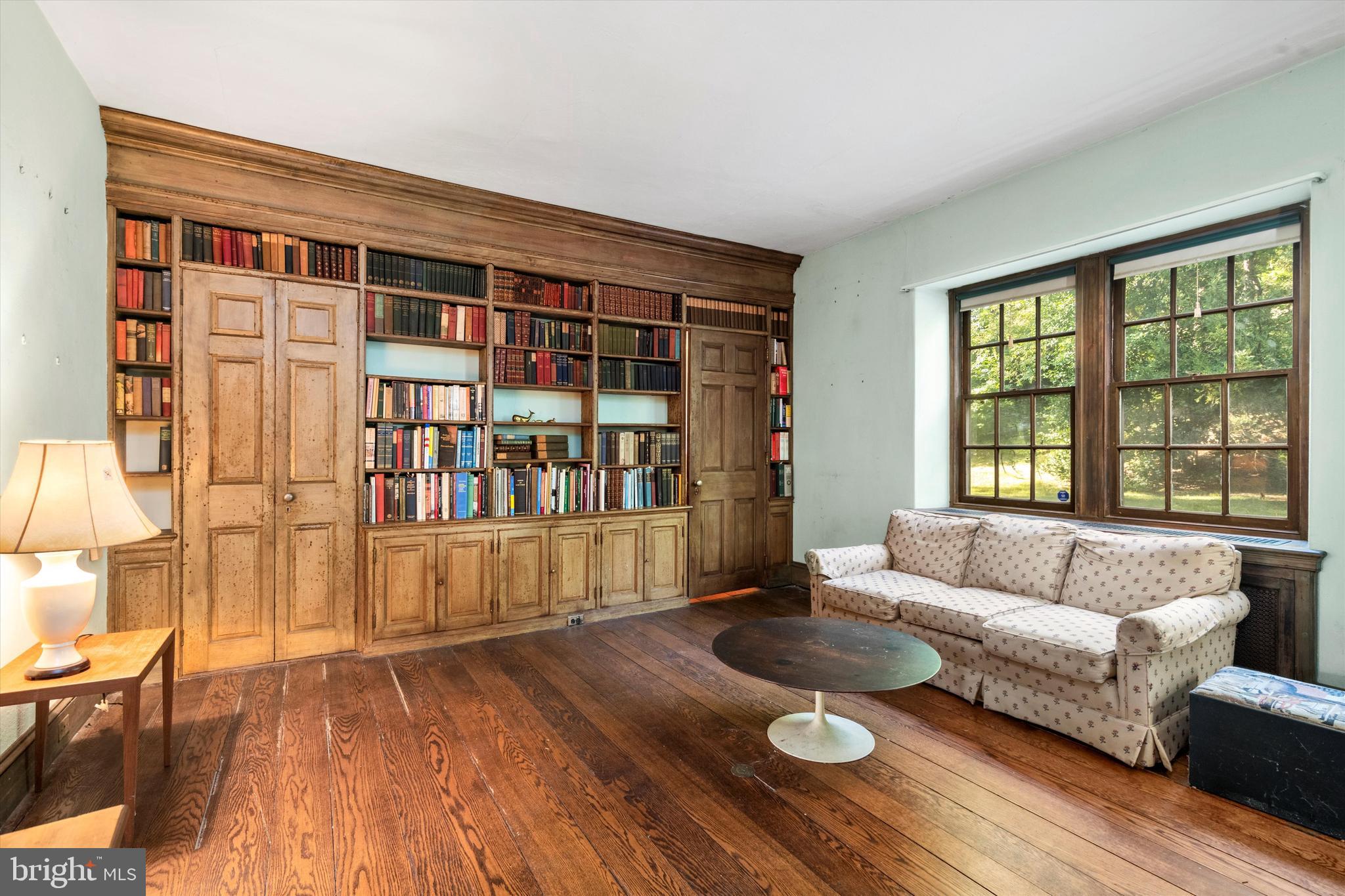 31 & 29 W Bells Mill Rd