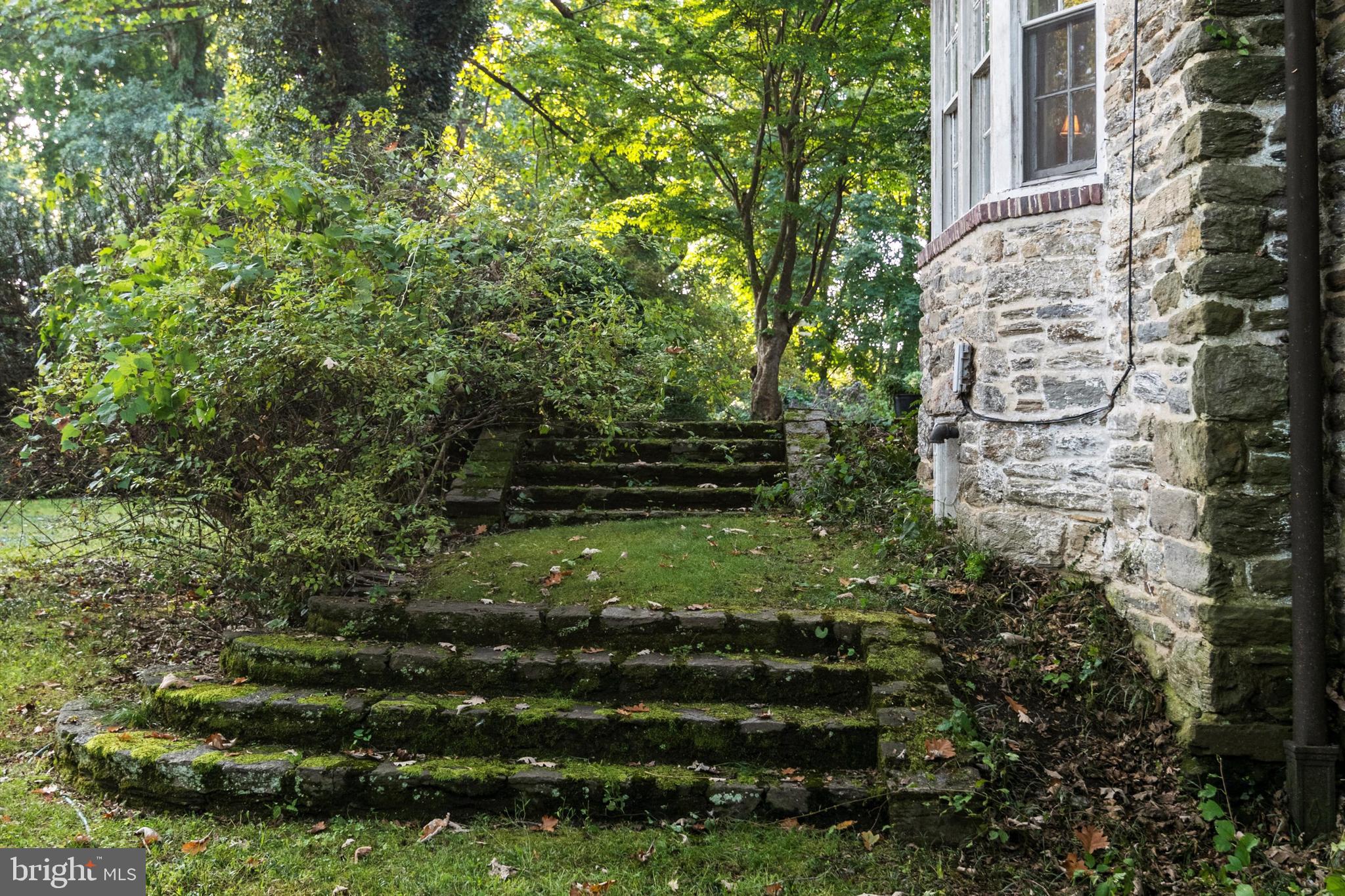 31 & 29 W Bells Mill Rd