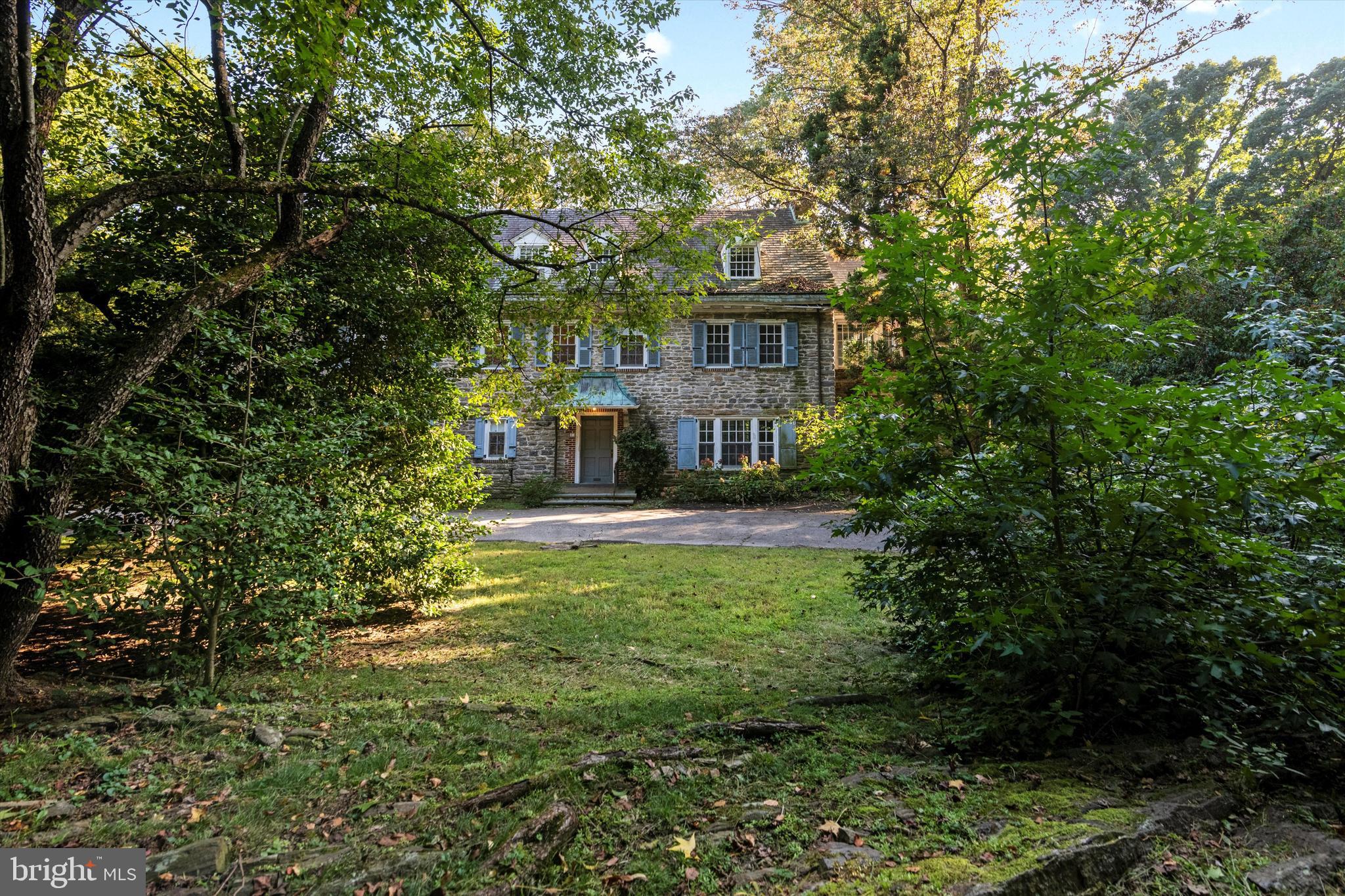 31 & 29 W Bells Mill Rd