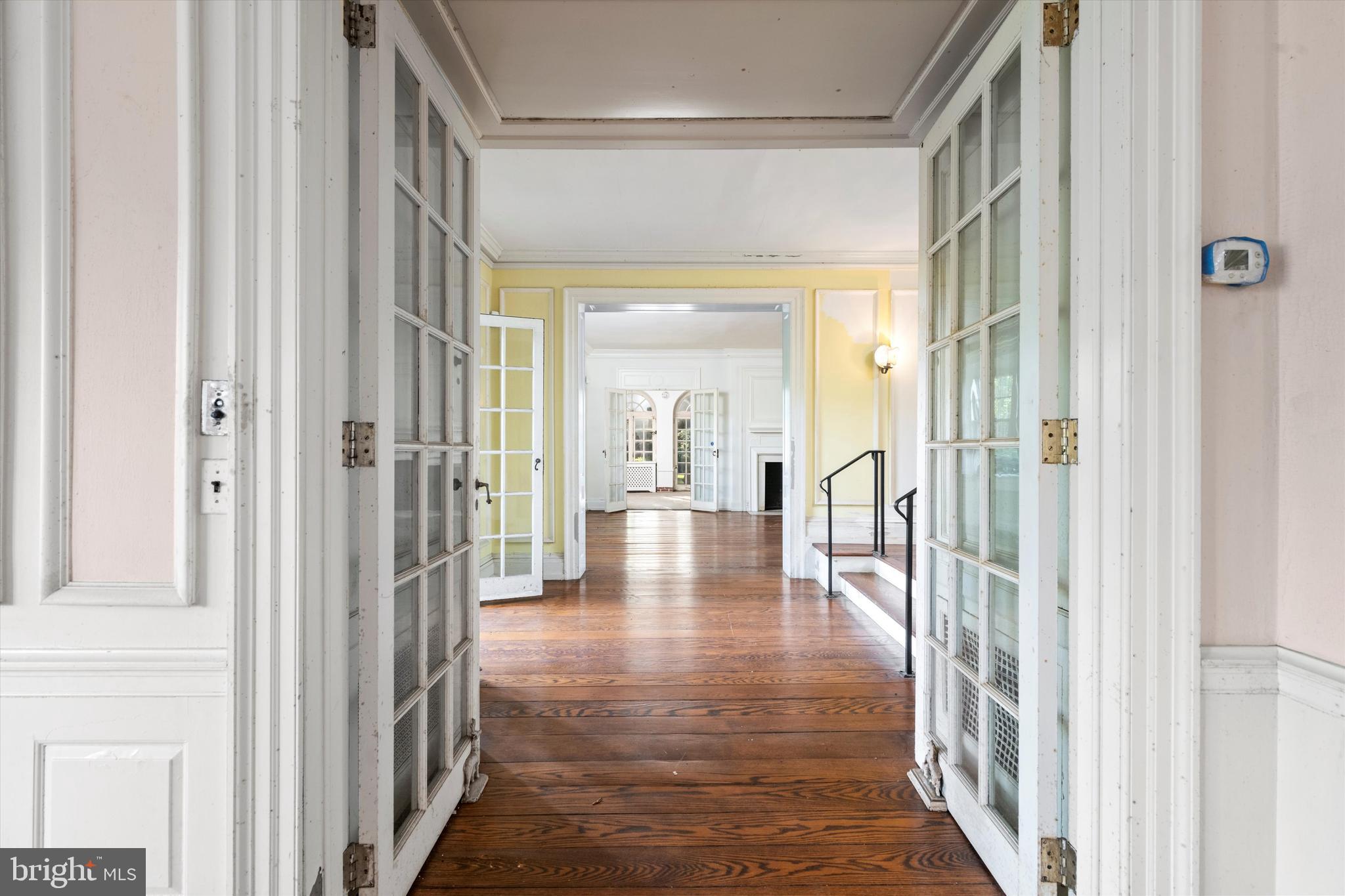 31 & 29 W Bells Mill Rd