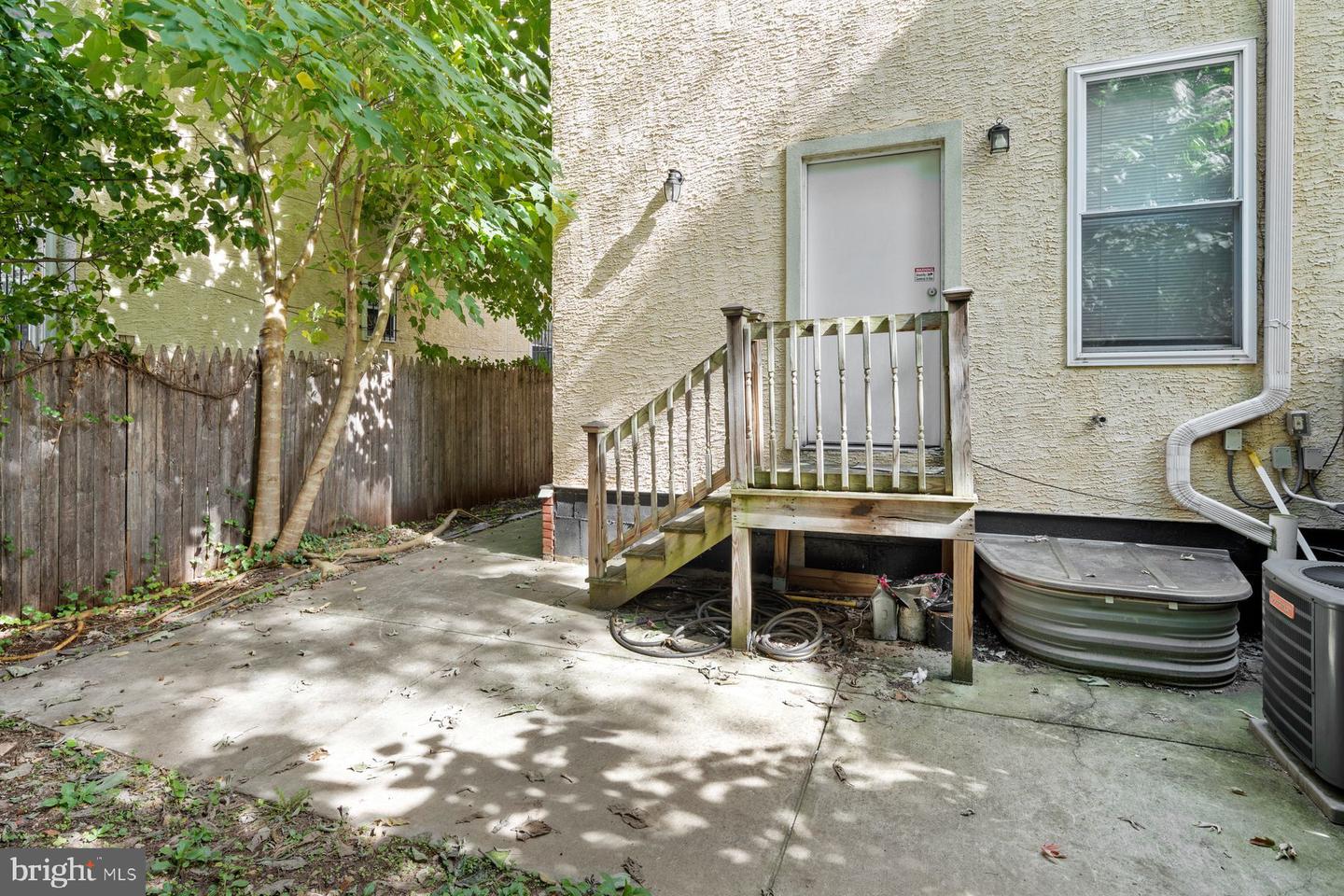 312 N 40th St