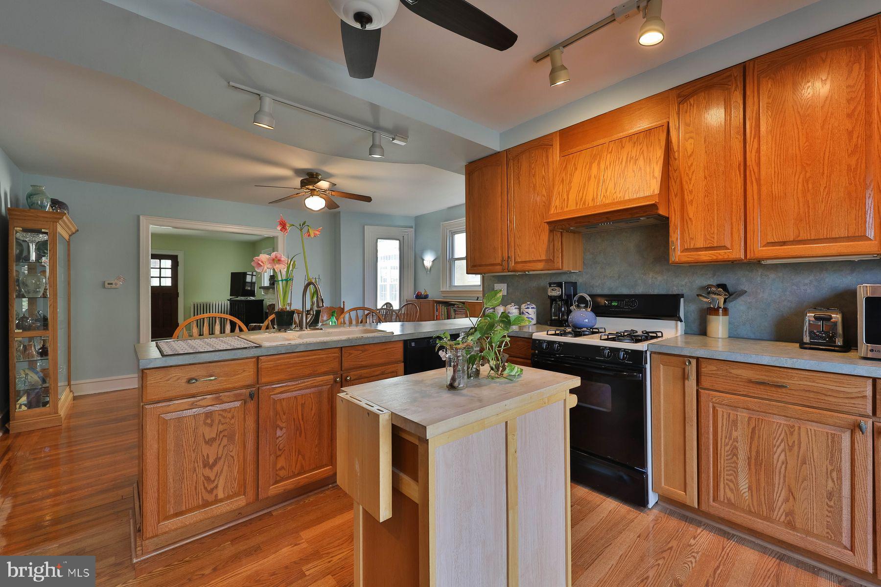 8419/8419r Anderson St