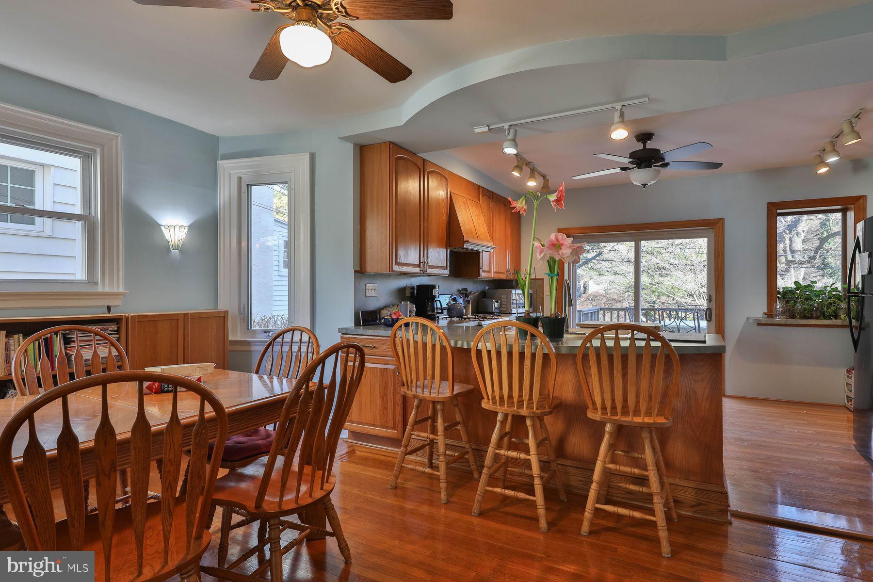 8419/8419r Anderson St