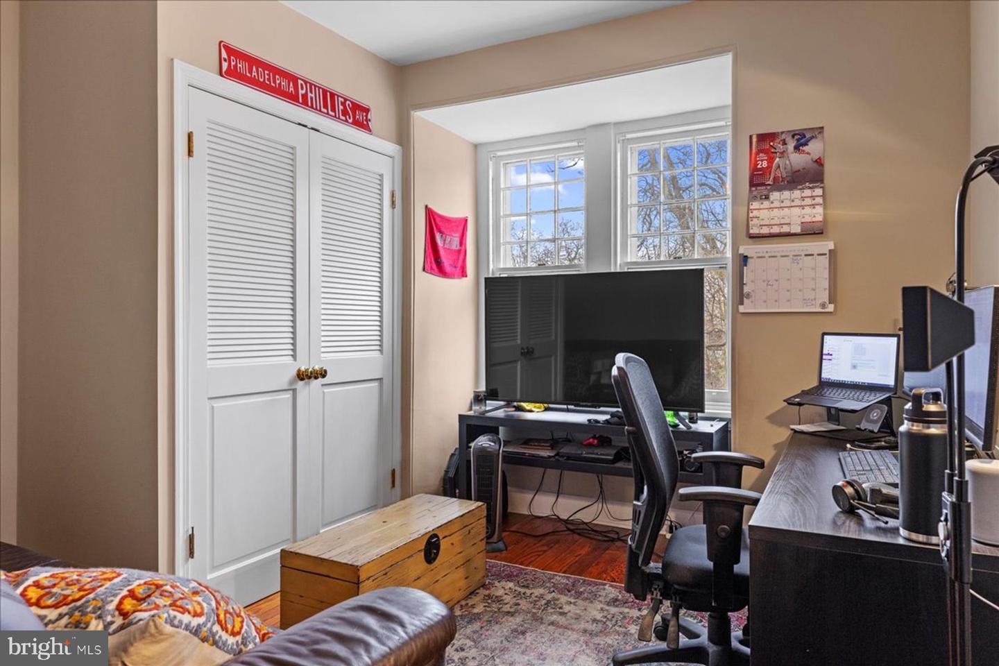 203 W Highland Ave