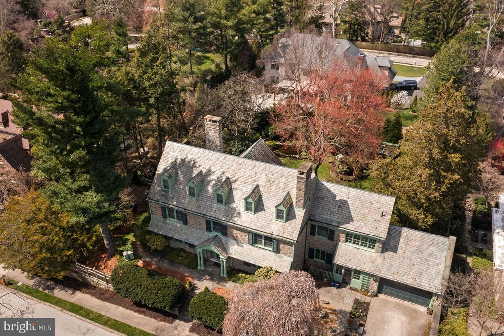 3 Norman Ln